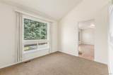 8825 Fairview Oaks Place - Photo 9