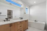 5604 Grandville Avenue - Photo 22