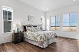 9505 Autumn Moon Avenue - Photo 10