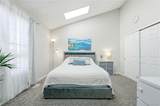 16921 Chenango Avenue - Photo 14