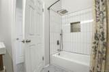 16921 Chenango Avenue - Photo 20