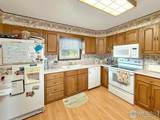 654 Strohm Street - Photo 5