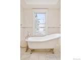 720 Mapleton Avenue - Photo 27