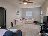 517 Columbine Street - Photo 4