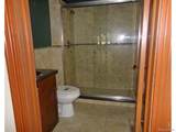 324 Oak Street - Photo 4