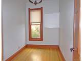 324 Oak Street - Photo 9