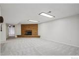 5 University Drive - Photo 35