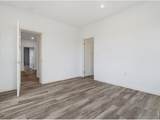 16478 Essex Road - Photo 30