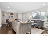 3148 Maplewood Avenue - Photo 4
