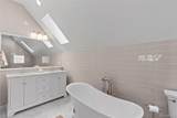 1032 York Street - Photo 32