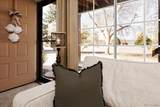 819 Summer Drive - Photo 3