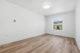 1044 Blue River Parkway - Photo 10