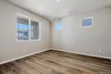 46418 Heritage Avenue - Photo 12
