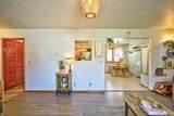 212 Gunnison Avenue - Photo 3