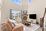 386 Matsuno Street - Photo 2