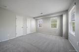 8140 29th Place - Photo 15