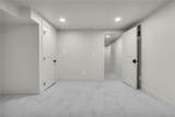 3091 Holly Place - Photo 39