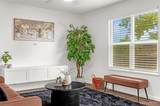 914 Daffodil Street - Photo 10