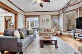 6 Boulder Crescent Street - Photo 4