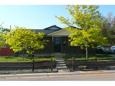 7803 Elder Circle, Denver, CO 80221 (#1088375) :: The Peak Properties Group