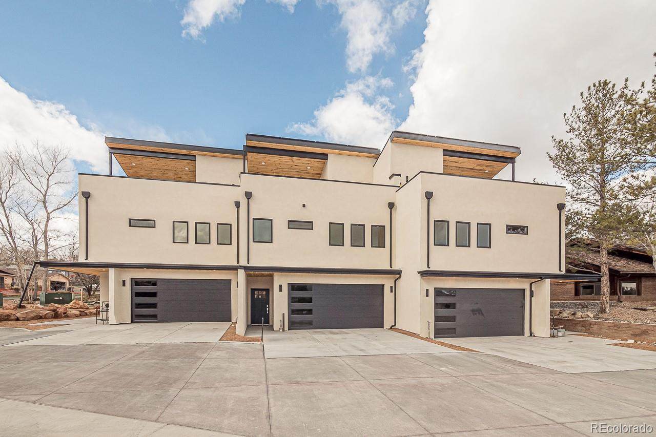 2398 Ridge Circle Drive - Photo 1