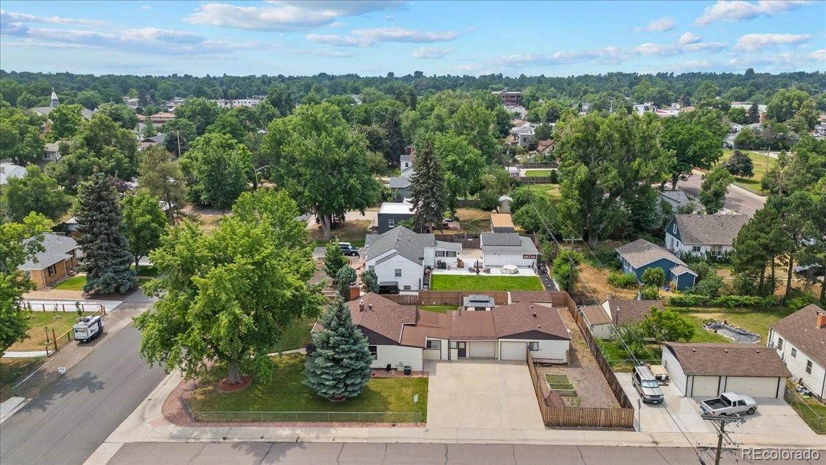 4095 Quay Street - Photo 1