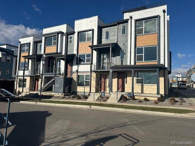 2548 Emiline Way - Photo 1