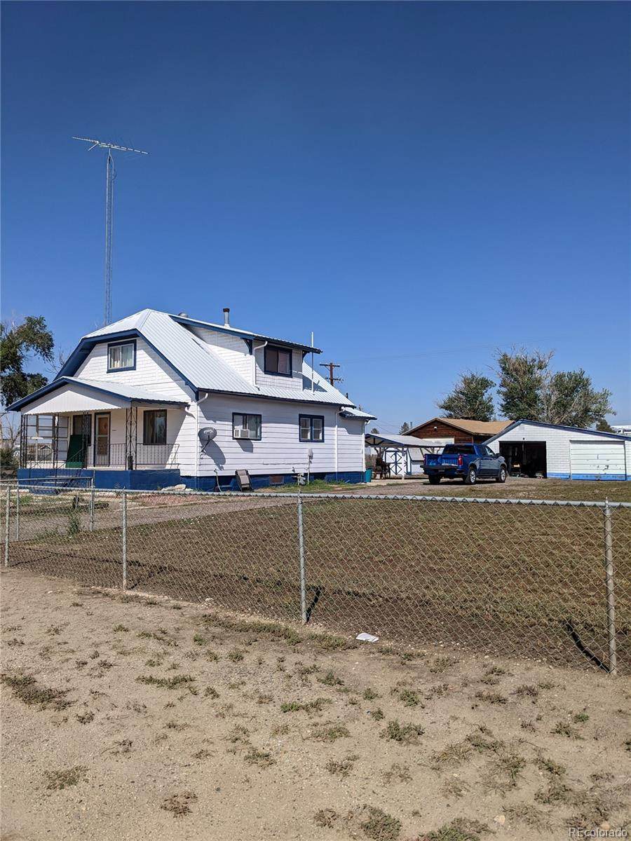 454 4th Avenue - Photo 1