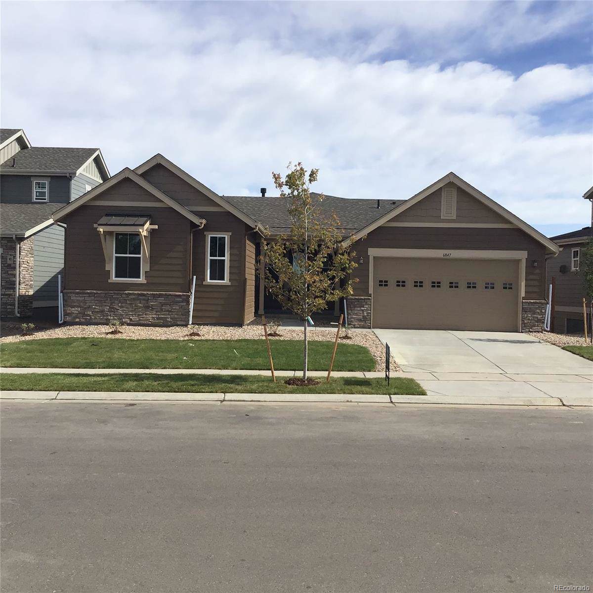 6847 Adriatic Avenue - Photo 1