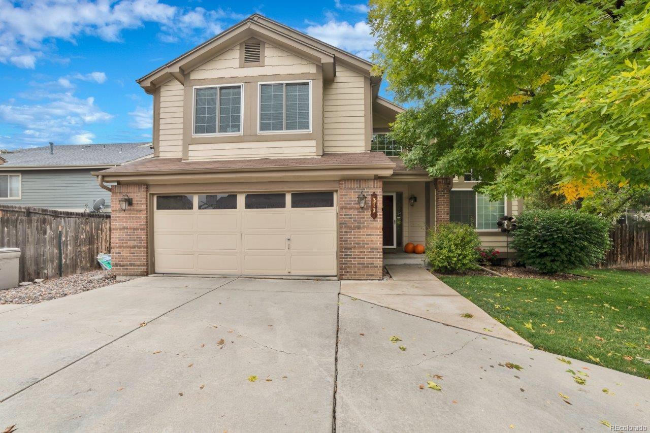 312 Oak Lane - Photo 1
