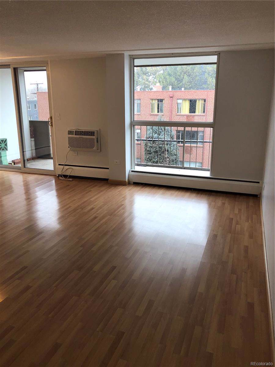 799 Dahlia Street - Photo 1
