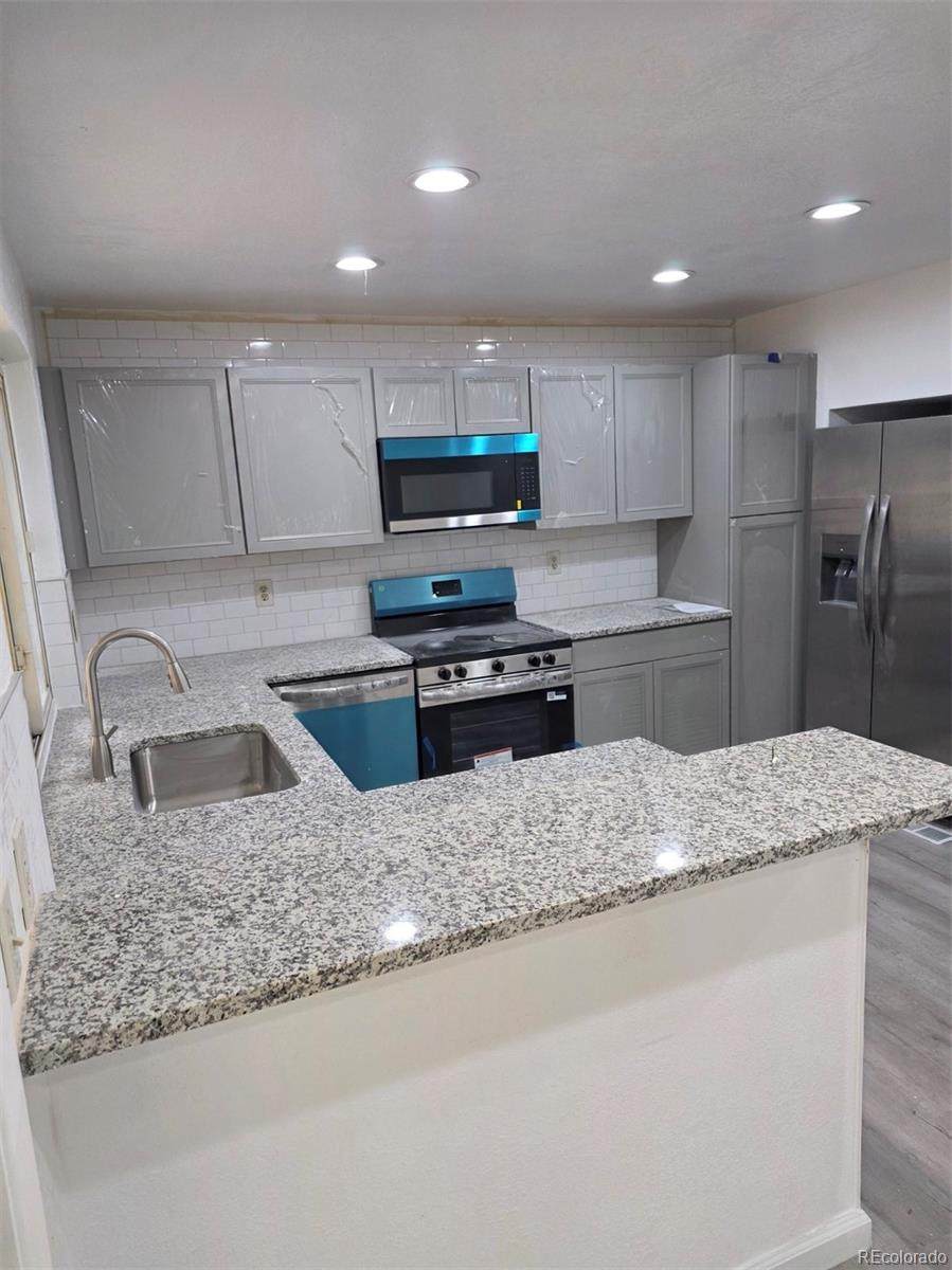 3161 Norfolk Street - Photo 1