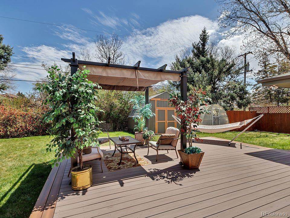 1580 Dahlia Street - Photo 1