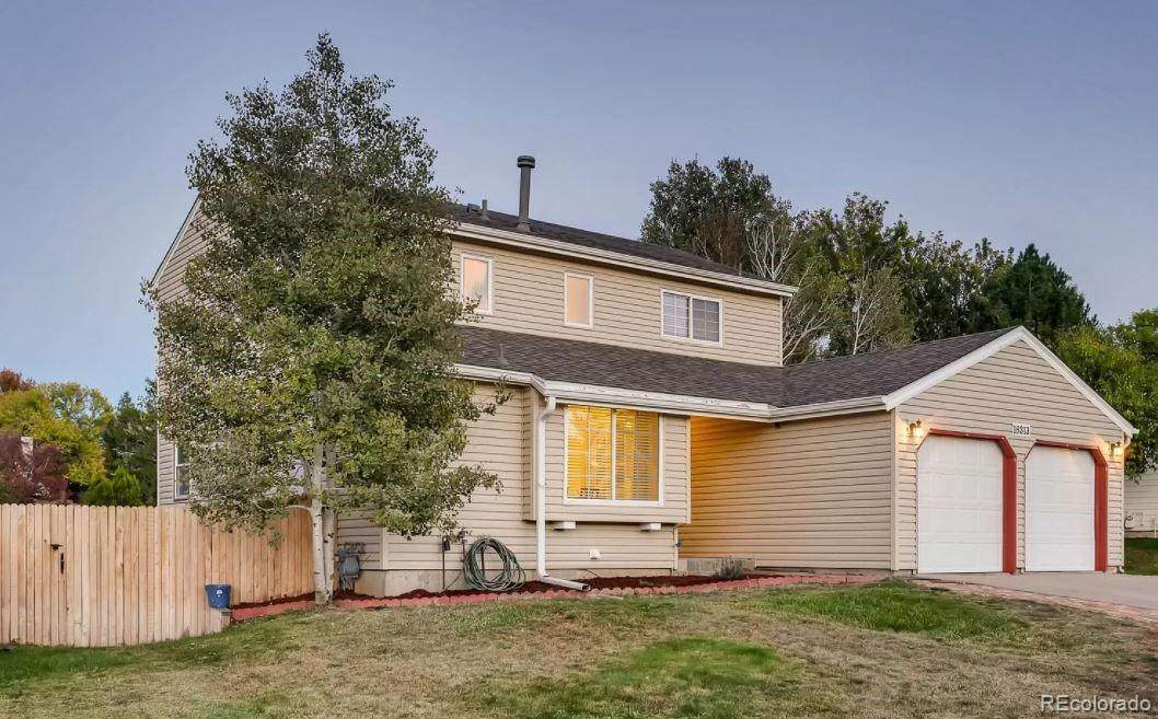 18313 Crestline Circle - Photo 1