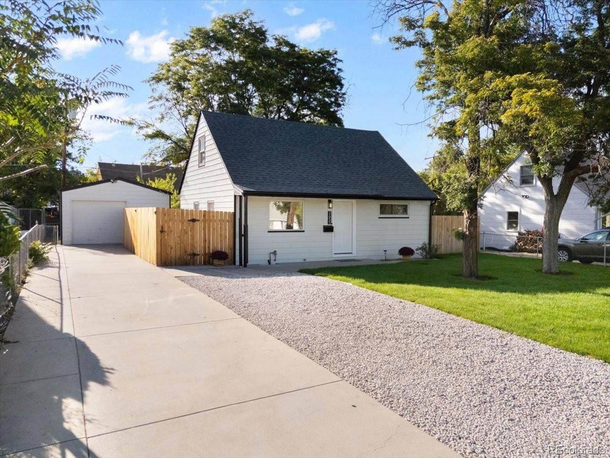 2655 Irving Street - Photo 1