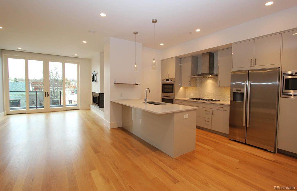 250 Columbine Street - Photo 1