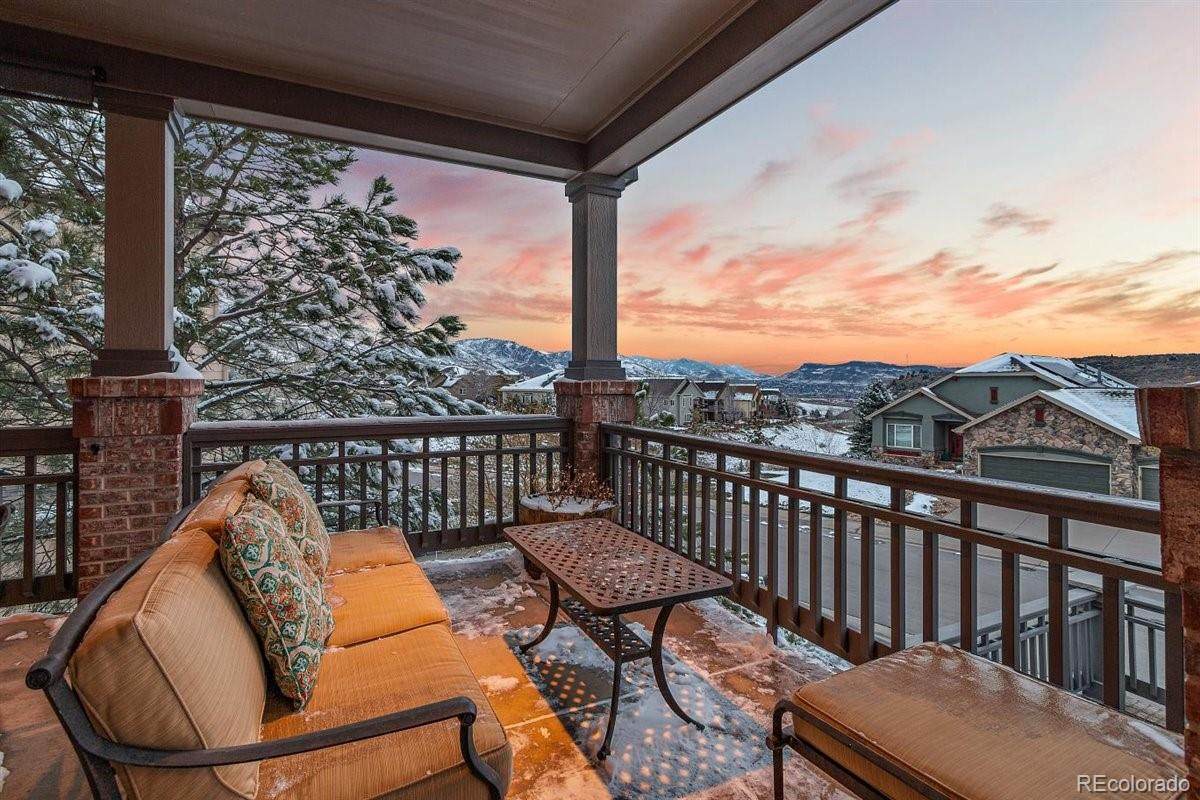 557 Crawford Street - Photo 1