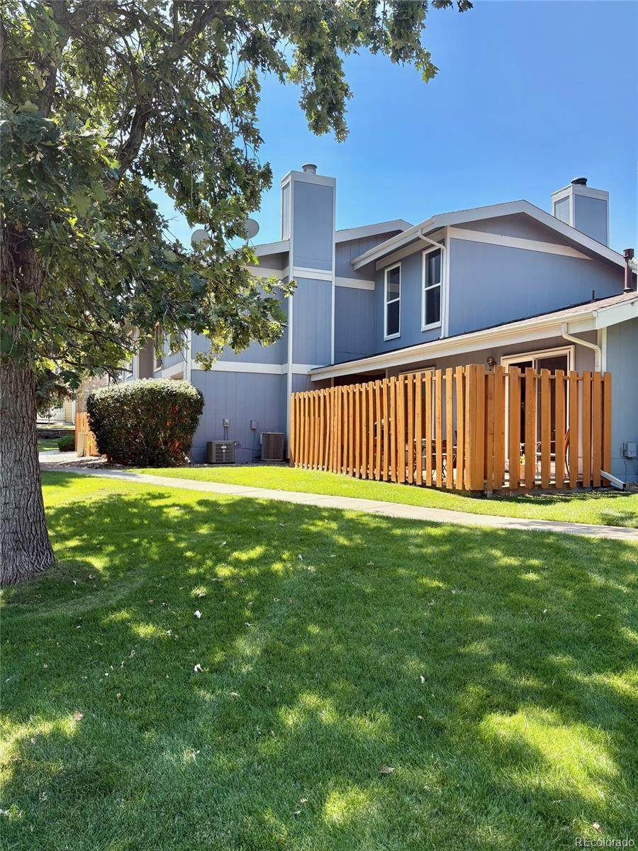 8467 Everett Way - Photo 1
