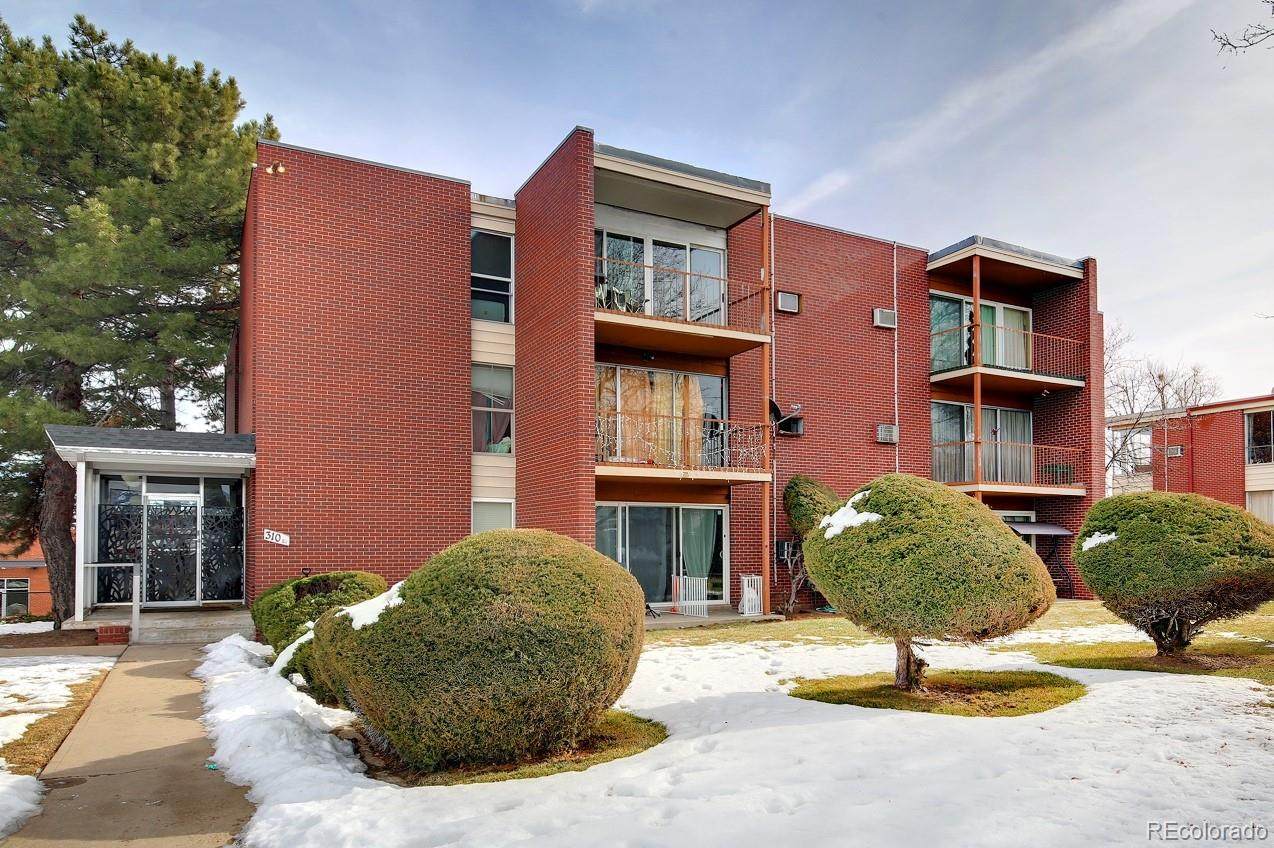 310 Ames Street - Photo 1