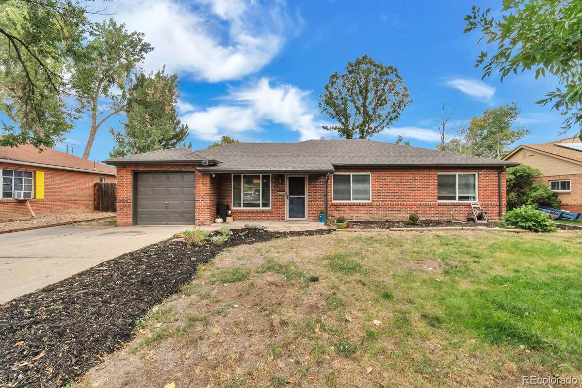 754 Troy Court - Photo 1