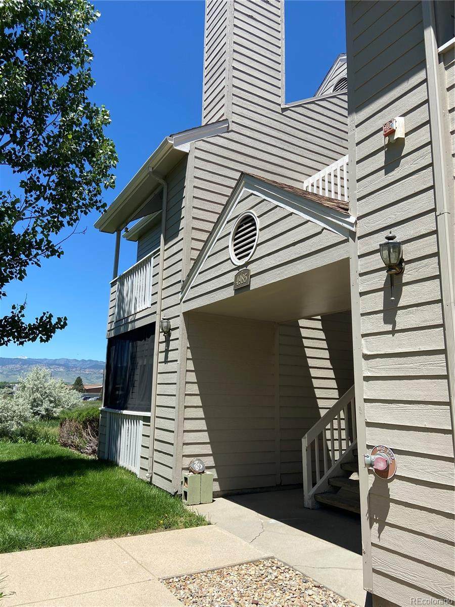 4985 Twin Lakes Road - Photo 1