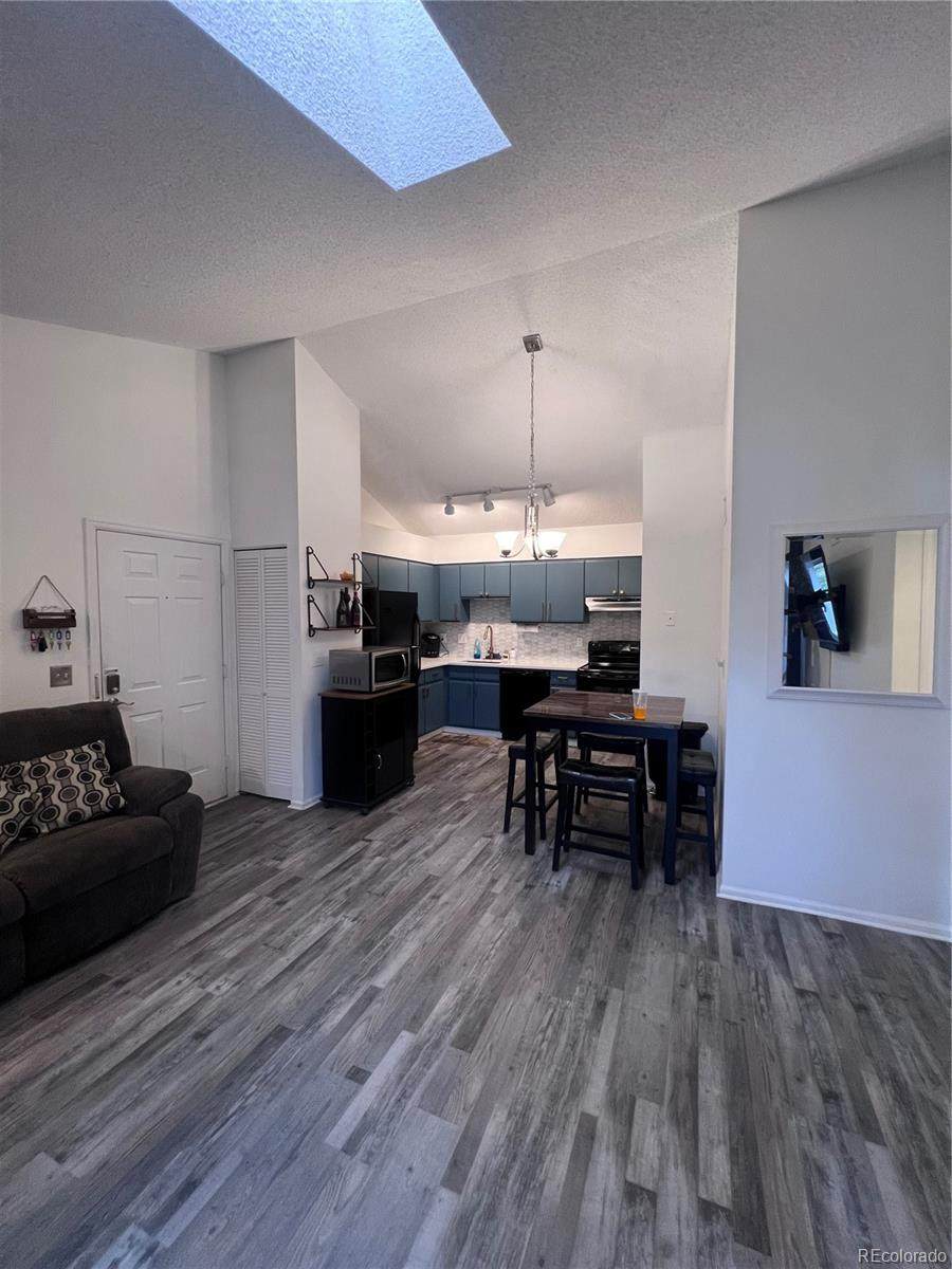 2575 Syracuse Way - Photo 1