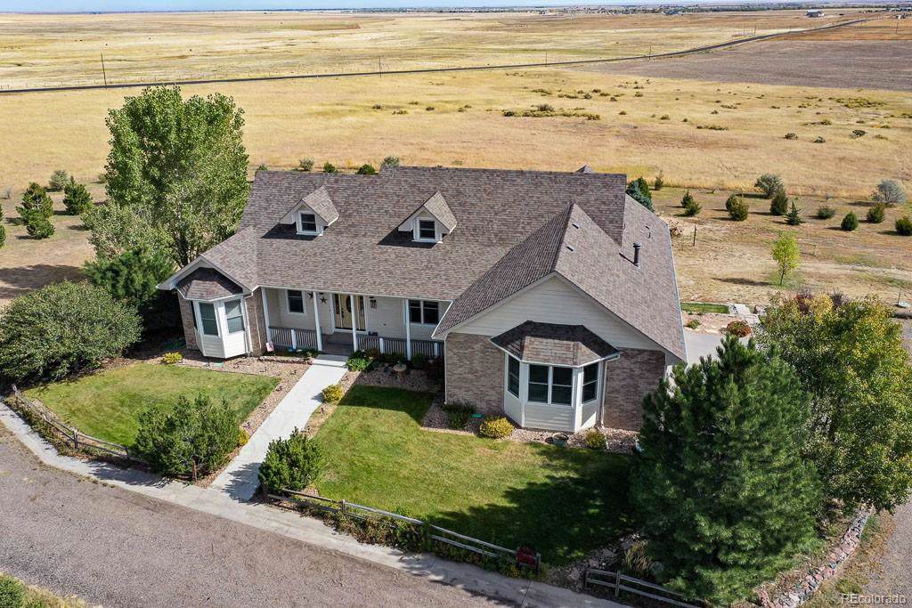 1402 Short Beach Court - Photo 1