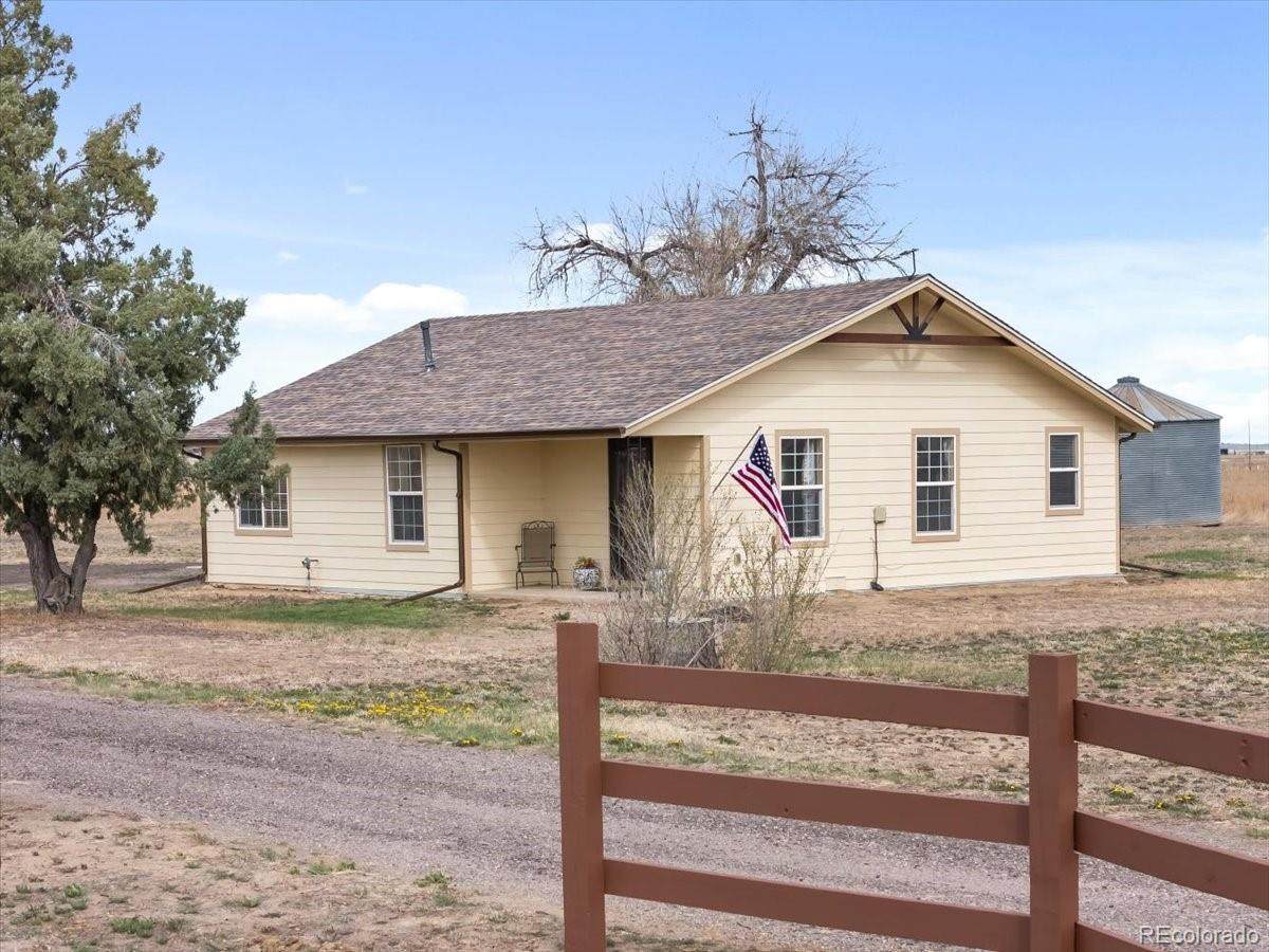 2891 County Road 157 - Photo 1