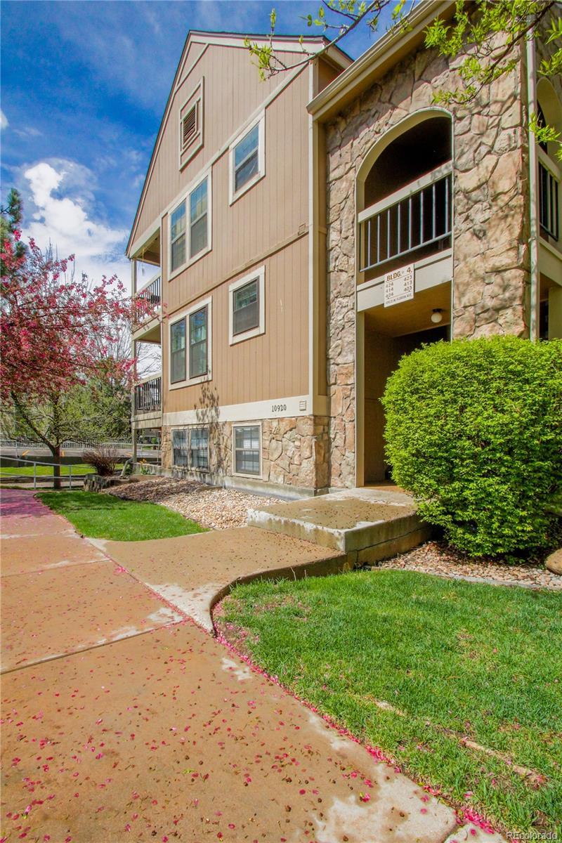 10920 Florida Avenue - Photo 1