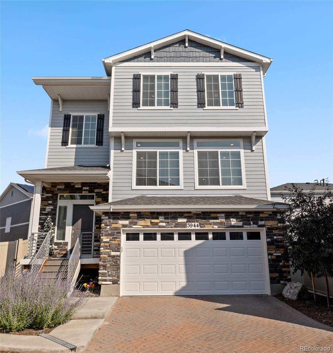 3944 Quatar Court - Photo 1