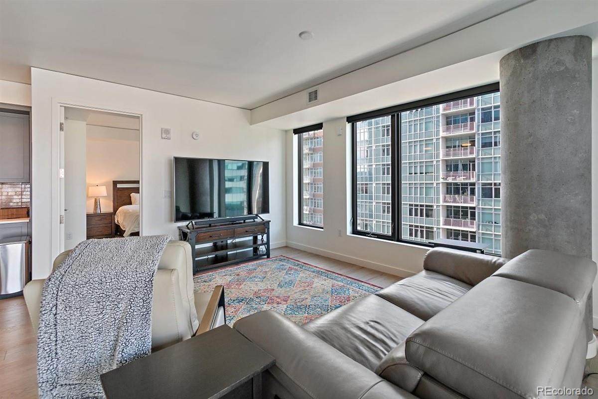 1750 Wewatta Street - Photo 1