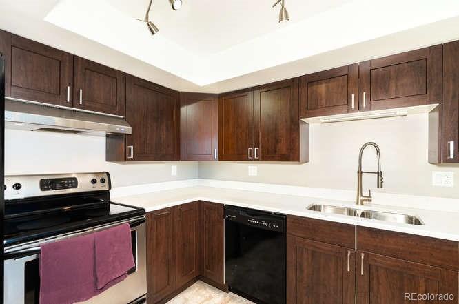 4284 Maplewood Way - Photo 1