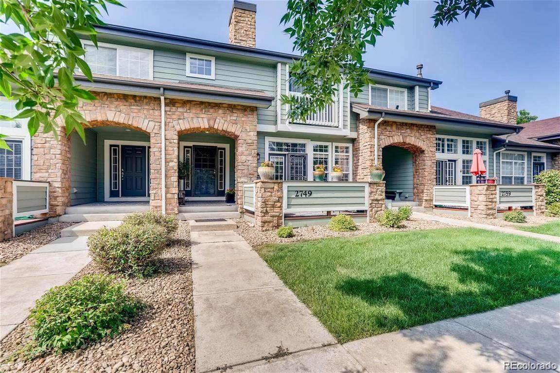 2749 Greens Court - Photo 1