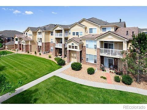 5735 Genoa Way - Photo 1